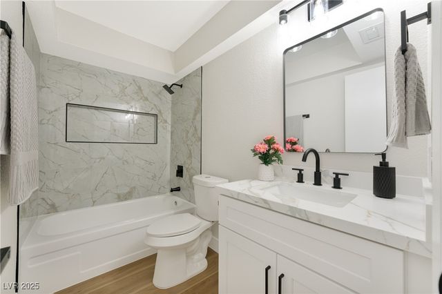 2680 Heritage Circle, Las Vegas, NV 89121