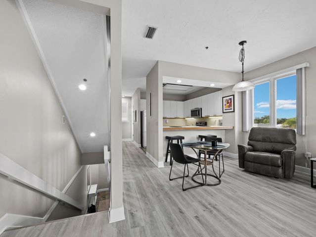 657 CEDARS COURT, Longboat Key, FL 34228