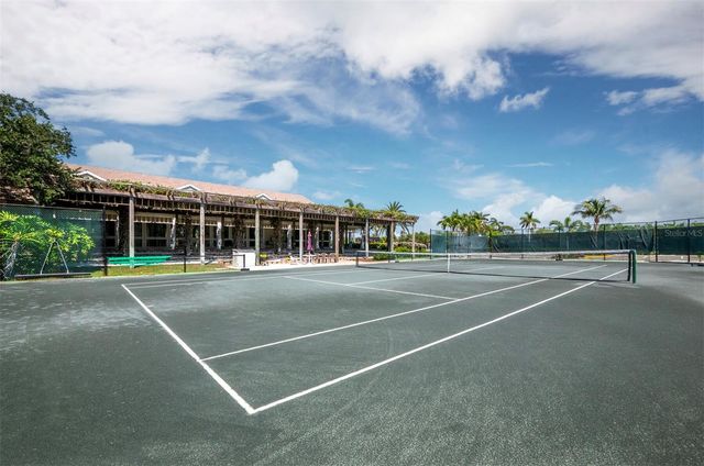 657 CEDARS COURT, Longboat Key, FL 34228