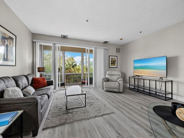 657 CEDARS COURT, Longboat Key, FL 34228