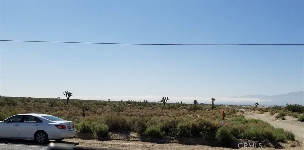 4901 EL MIRAGE, Phelan, CA 92301