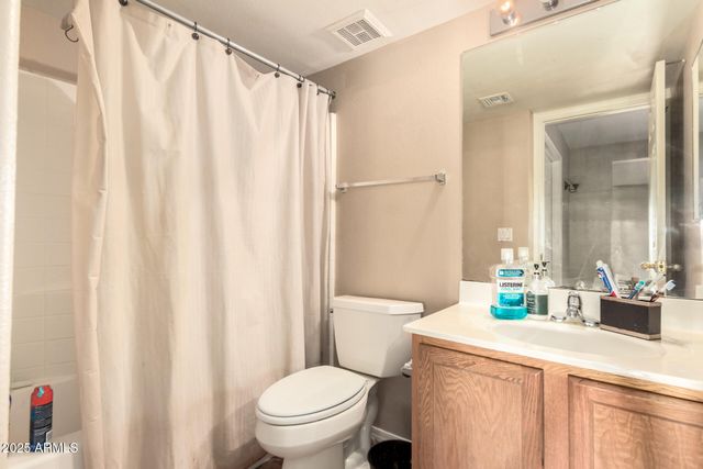 4604 E SUMMERHAVEN Drive, Phoenix, AZ 85044