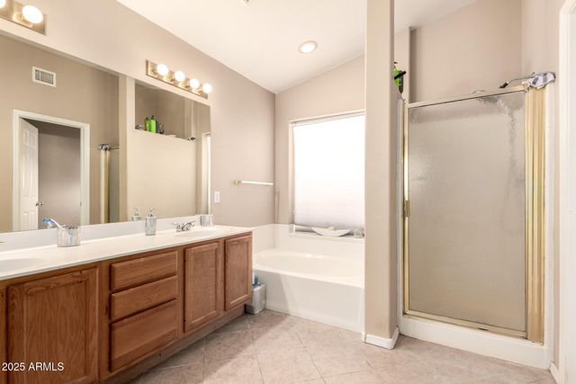 4604 E SUMMERHAVEN Drive, Phoenix, AZ 85044