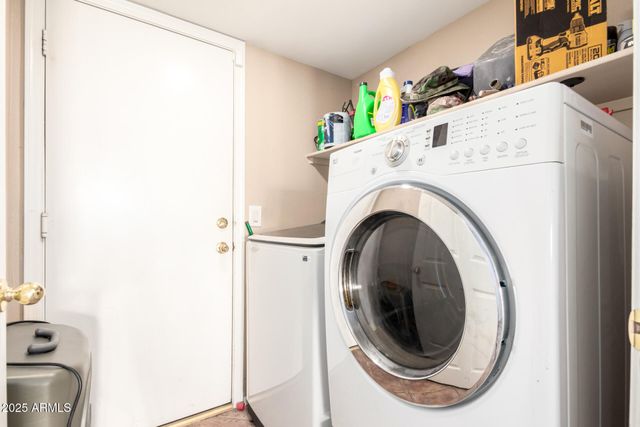 4604 E SUMMERHAVEN Drive, Phoenix, AZ 85044