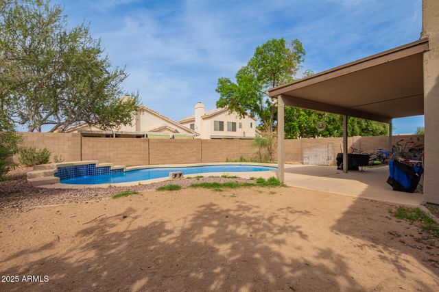 4604 E SUMMERHAVEN Drive, Phoenix, AZ 85044