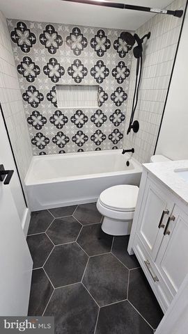 113 E VINE ST, Hatfield, PA 19440