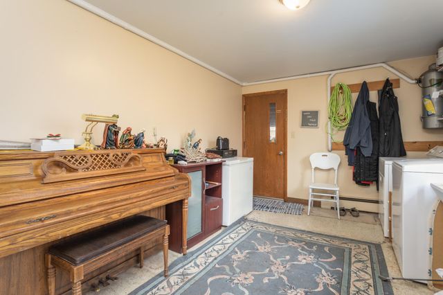 1807 N Mckay Avenue NE, Alexandria, MN 56308