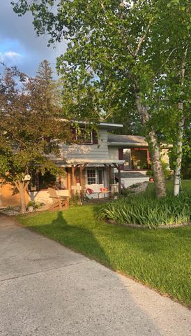 1807 N Mckay Avenue NE, Alexandria, MN 56308