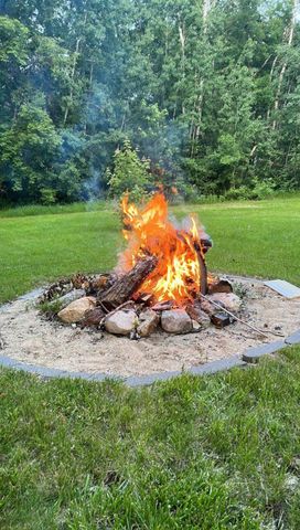 1807 N Mckay Avenue NE, Alexandria, MN 56308