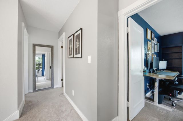724 11th Avenue N, Fargo, ND 58102
