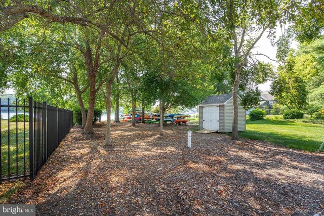 1100 SOUTH RIVER LANDING RD, Edgewater, MD 21037