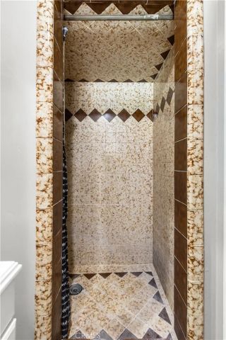 2394 Dan Ward, Merced, CA 95348