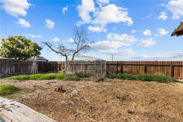 2394 Dan Ward, Merced, CA 95348