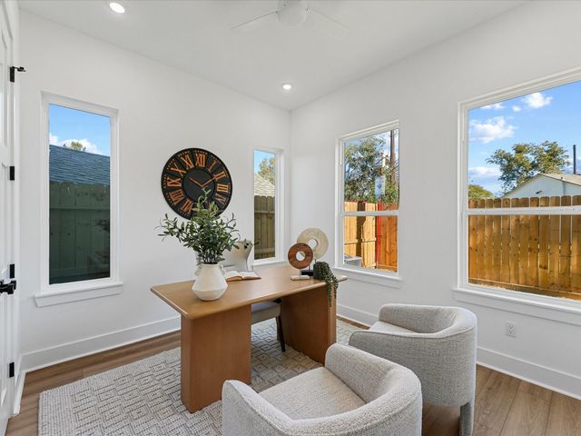 8322 Williamsdell Street, Houston, TX 77088