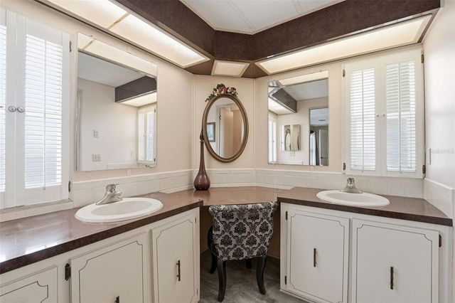520 IMPERIAL DRIVE, North Port, FL 34287