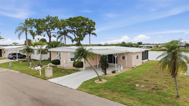 520 IMPERIAL DRIVE, North Port, FL 34287
