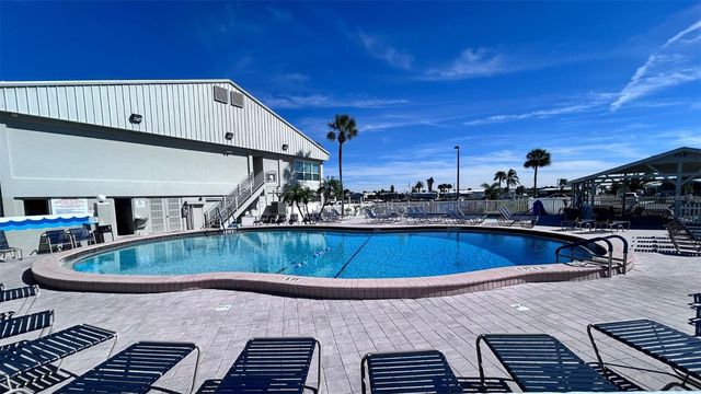 520 IMPERIAL DRIVE, North Port, FL 34287
