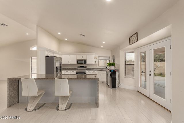 12465 N 67TH Drive, Peoria, AZ 85381