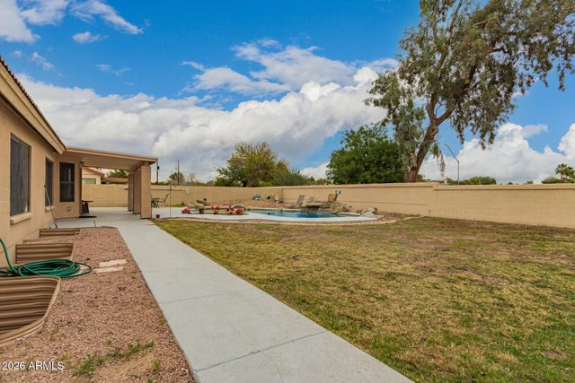 12465 N 67TH Drive, Peoria, AZ 85381
