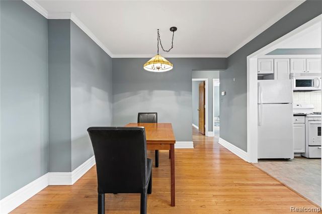 25777 Woodward Avenue 204, Royal Oak, MI 48067