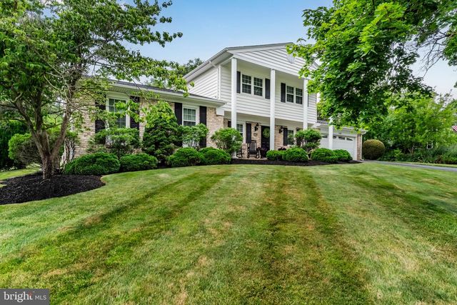5220 DEERFIELD AVE, Mechanicsburg, PA 17050