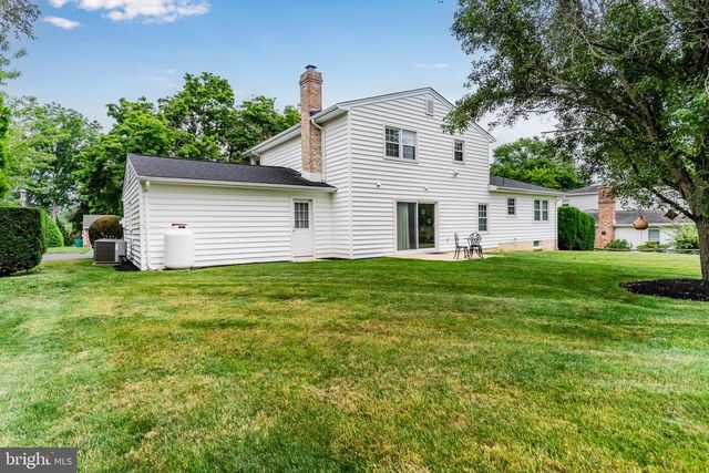 5220 DEERFIELD AVE, Mechanicsburg, PA 17050
