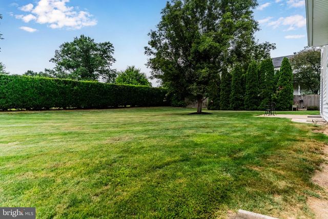 5220 DEERFIELD AVE, Mechanicsburg, PA 17050