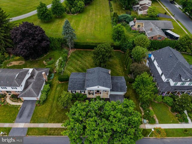 5220 DEERFIELD AVE, Mechanicsburg, PA 17050