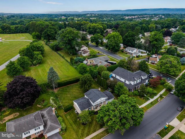 5220 DEERFIELD AVE, Mechanicsburg, PA 17050