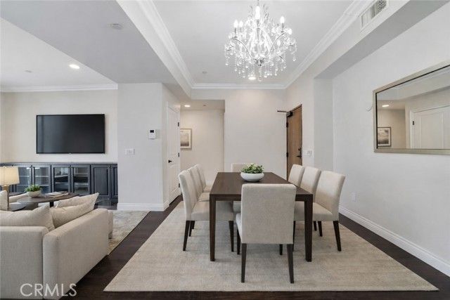 9049 Alcott Street 204, Los Angeles, CA 90035