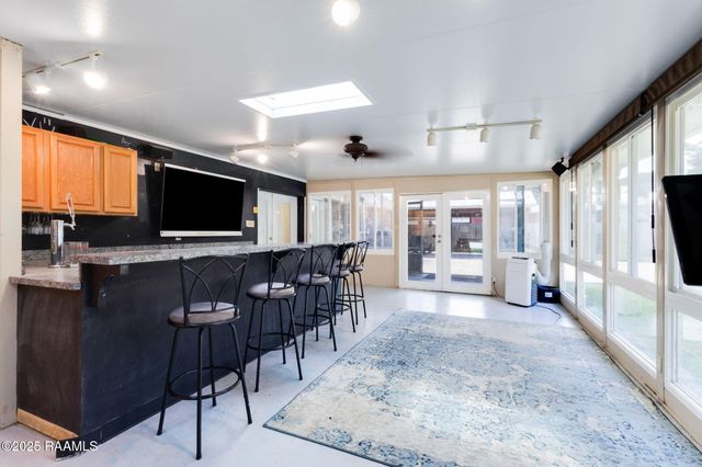 218 S Larriviere Road, Youngsville, LA 70592