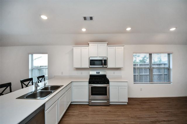 19348 Villa Mesa Drive, New Caney, TX 77357