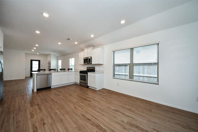 19348 Villa Mesa Drive, New Caney, TX 77357