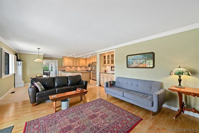 1282 Olive Ave, Fallbrook, CA 92028