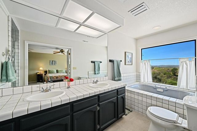 1282 Olive Ave, Fallbrook, CA 92028