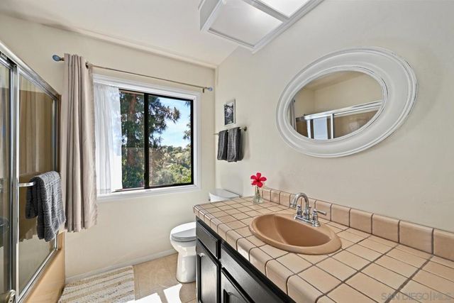 1282 Olive Ave, Fallbrook, CA 92028