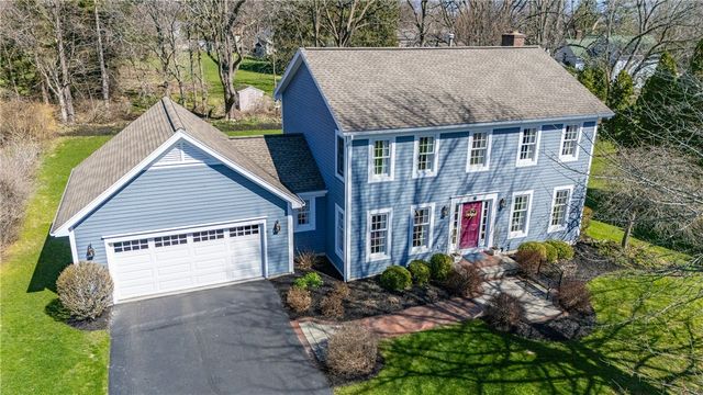 3 Stonefield Place, Mendon, NY 14472