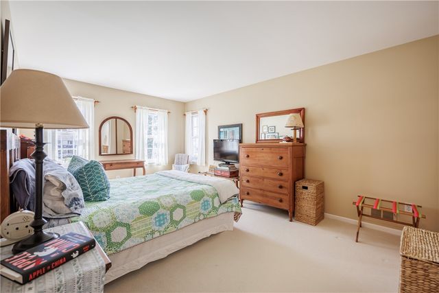 3 Stonefield Place, Mendon, NY 14472