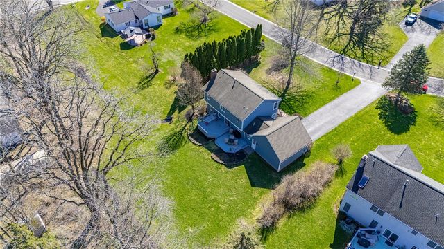 3 Stonefield Place, Mendon, NY 14472