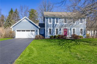 3 Stonefield Place, Mendon, NY 14472