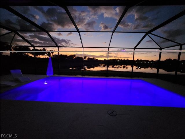 11905 Hickory Estate CIR, Fort Myers, FL 33913