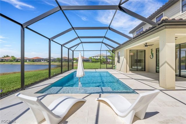 11905 Hickory Estate CIR, Fort Myers, FL 33913