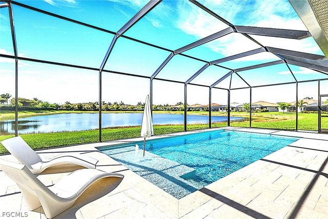 11905 Hickory Estate CIR, Fort Myers, FL 33913