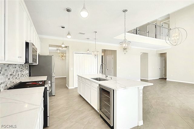 11905 Hickory Estate CIR, Fort Myers, FL 33913