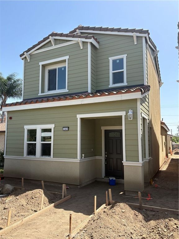 Image 1 of property listing at 240 W N, Colton, CA 92324