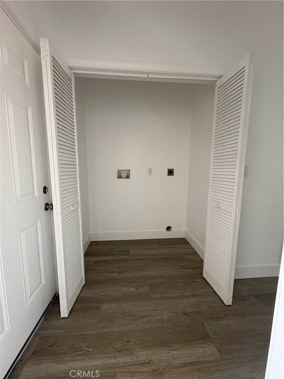 Image 9 of property listing at 240 W N, Colton, CA 92324