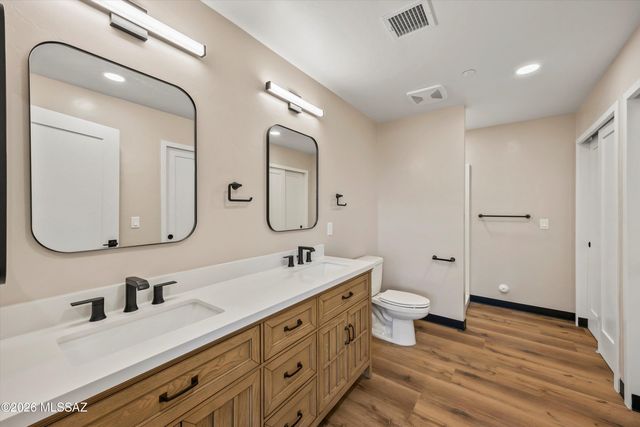 3820 E Fort Lowell Road, Tucson, AZ 85716