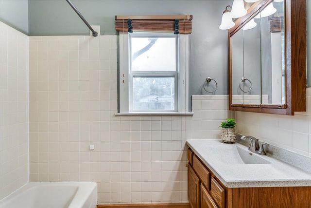 1807 N Kessler, Wichita, KS 67203