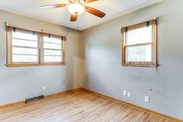 1807 N Kessler, Wichita, KS 67203