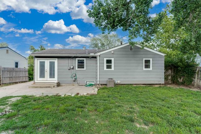 1807 N Kessler, Wichita, KS 67203